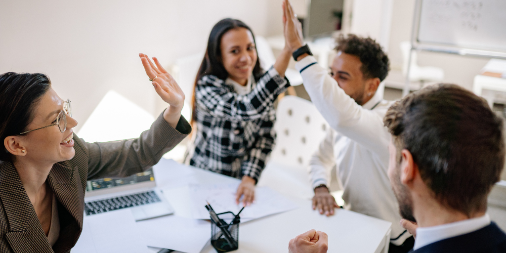 50 Employee Satisfaction Survey Questions to Ask in 2025 for Actionable Insights